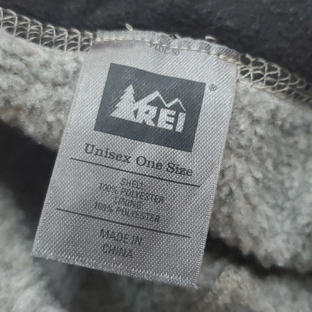 REI unisex gray